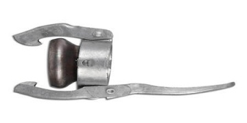 Fitinguri / CARDAN PERROT BAUER FERRARI Racorduri industriale / Racorduri, garnituri și capace CARDAN PERROT / Capac femelă pentru racord cardan Fitinguri / CARDAN PERROT BAUER FERRARI Racorduri industriale / Racorduri, garnituri și capace CARDAN PERROT / Capac femelă pentru racord cardan